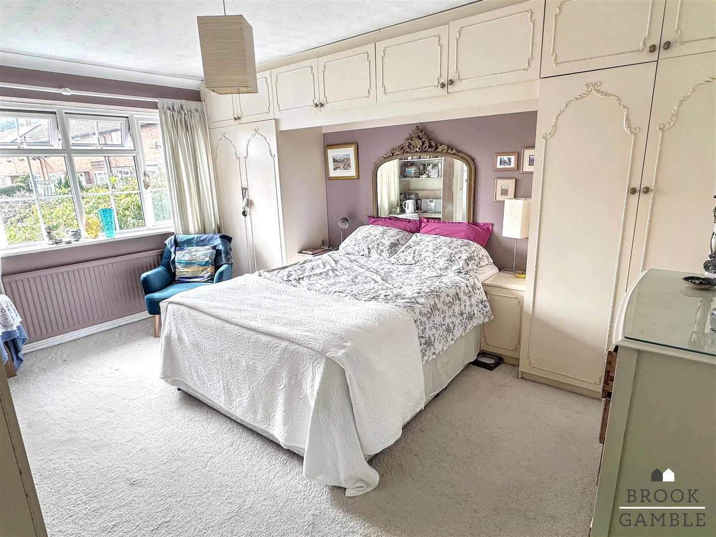 4 Bedroom House - Detached. Greenway in Eastbourne, 11